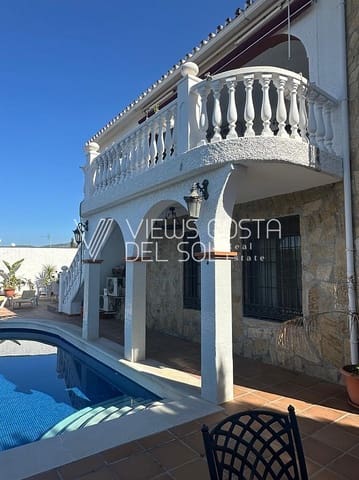 4 camera da letto Villa in vendita in Caleta de Vélez, Vélez-Málaga con piscina - 649.900 € (Rif: 9720610)