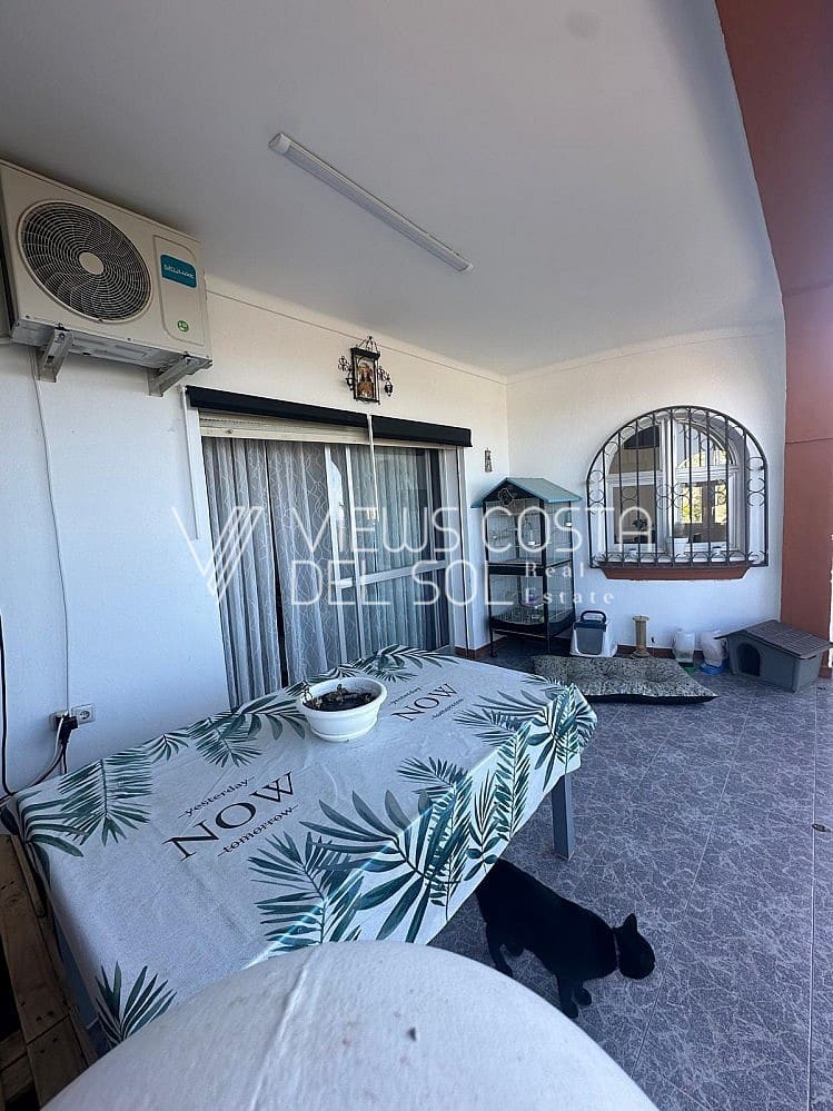 4 bedroom Villa for sale in Caleta de Velez with pool - € 649,900 (Ref: 9720610)