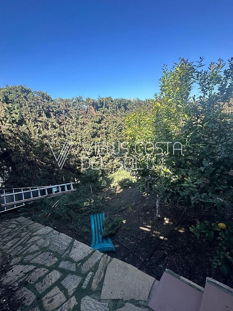 4 bedroom Villa for sale in Caleta de Velez with pool - € 649,900 (Ref: 9720610)