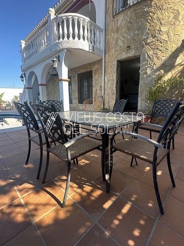 4 camera da letto Villa in vendita in Caleta de Vélez, Vélez-Málaga con piscina - 649.900 € (Rif: 9720610)