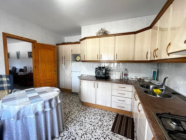 3 slaapkamer Villa te koop in Alcaucín - € 375.000 (Ref: 9784893)