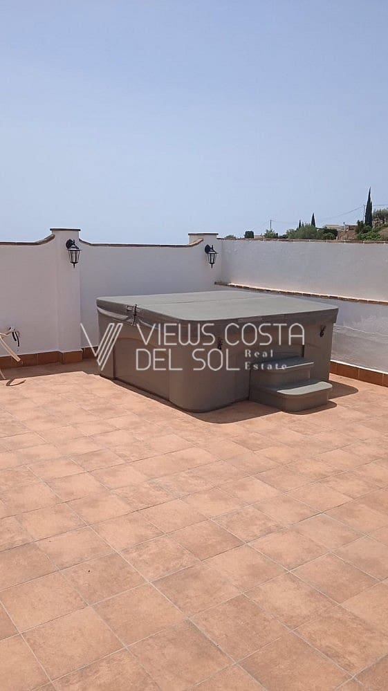 2 soverom Hus til leie i Frigiliana med garasje - € 850 (Ref: 9804871)