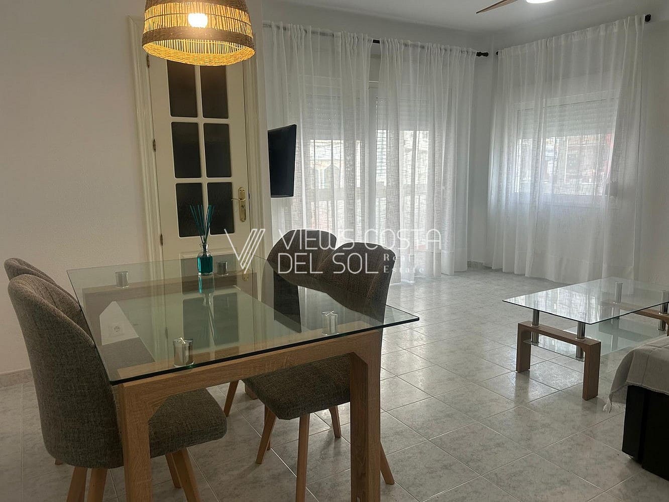 2 quarto Apartamento para arrendar em Nerja com piscina garagem - 1 200 € (Ref: 9807186)