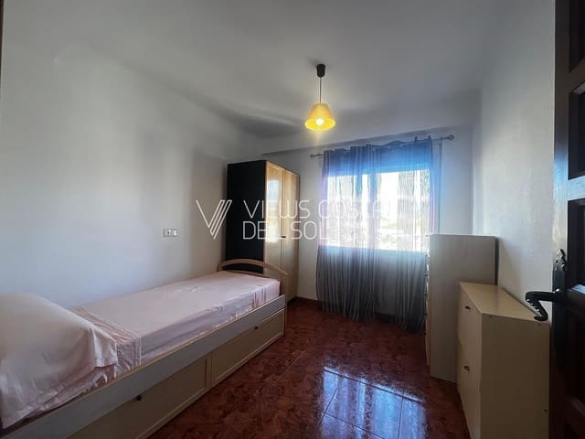 2 soveværelse Lejlighed til leje i Algarrobo Costa, Algarrobo med swimmingpool - € 850 (Ref: 9807187)