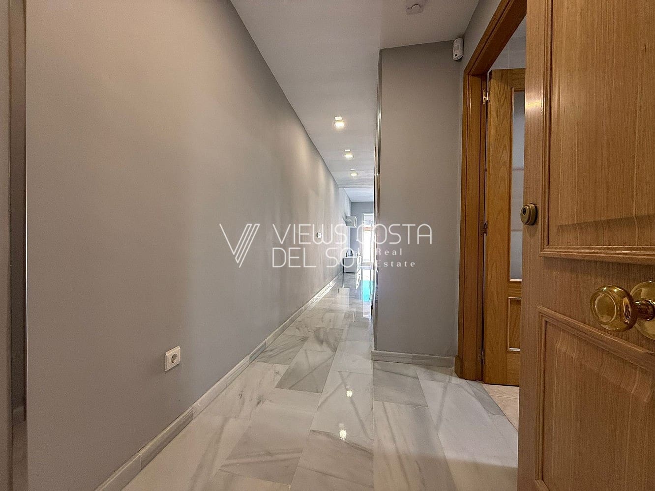 2 soverom Leilighet til salgs i Caleta de Velez med svømmebasseng - € 329 000 (Ref: 9809842)
