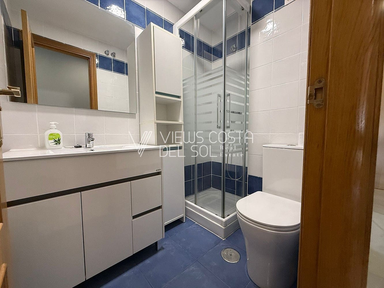 2 soverom Leilighet til salgs i Caleta de Velez med svømmebasseng - € 329 000 (Ref: 9809842)