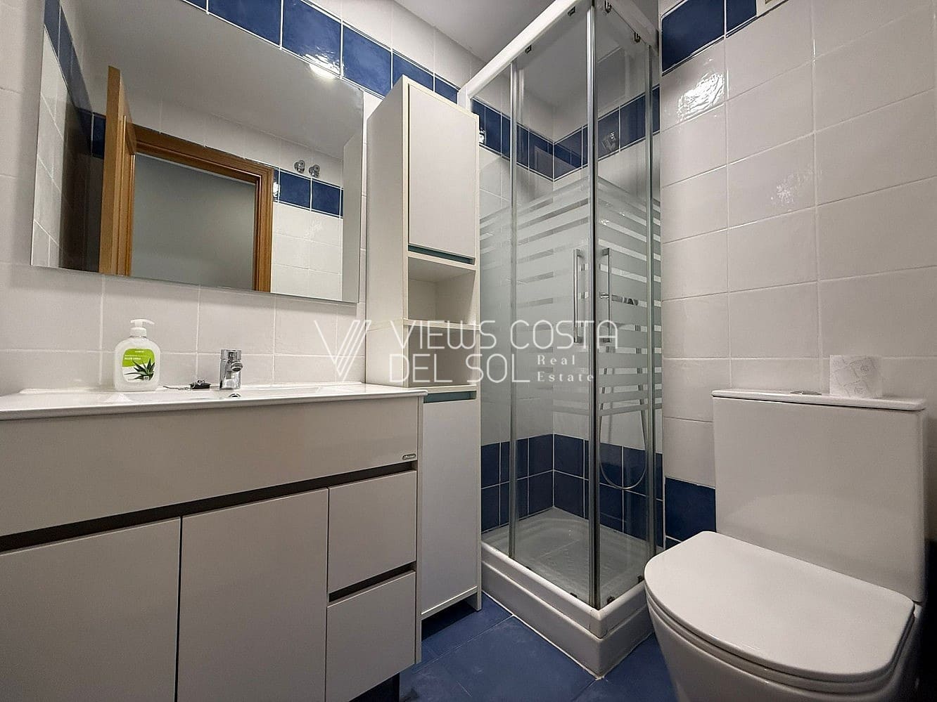 2 soverom Leilighet til salgs i Caleta de Velez med svømmebasseng - € 329 000 (Ref: 9809842)