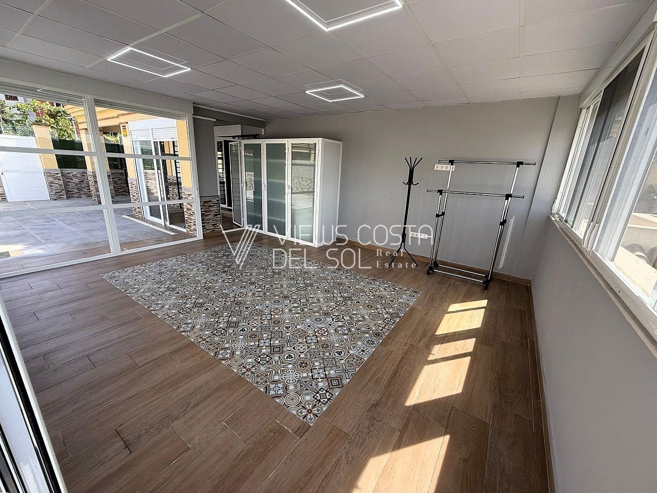 2 soverom Leilighet til salgs i Caleta de Velez med svømmebasseng - € 329 000 (Ref: 9809842)