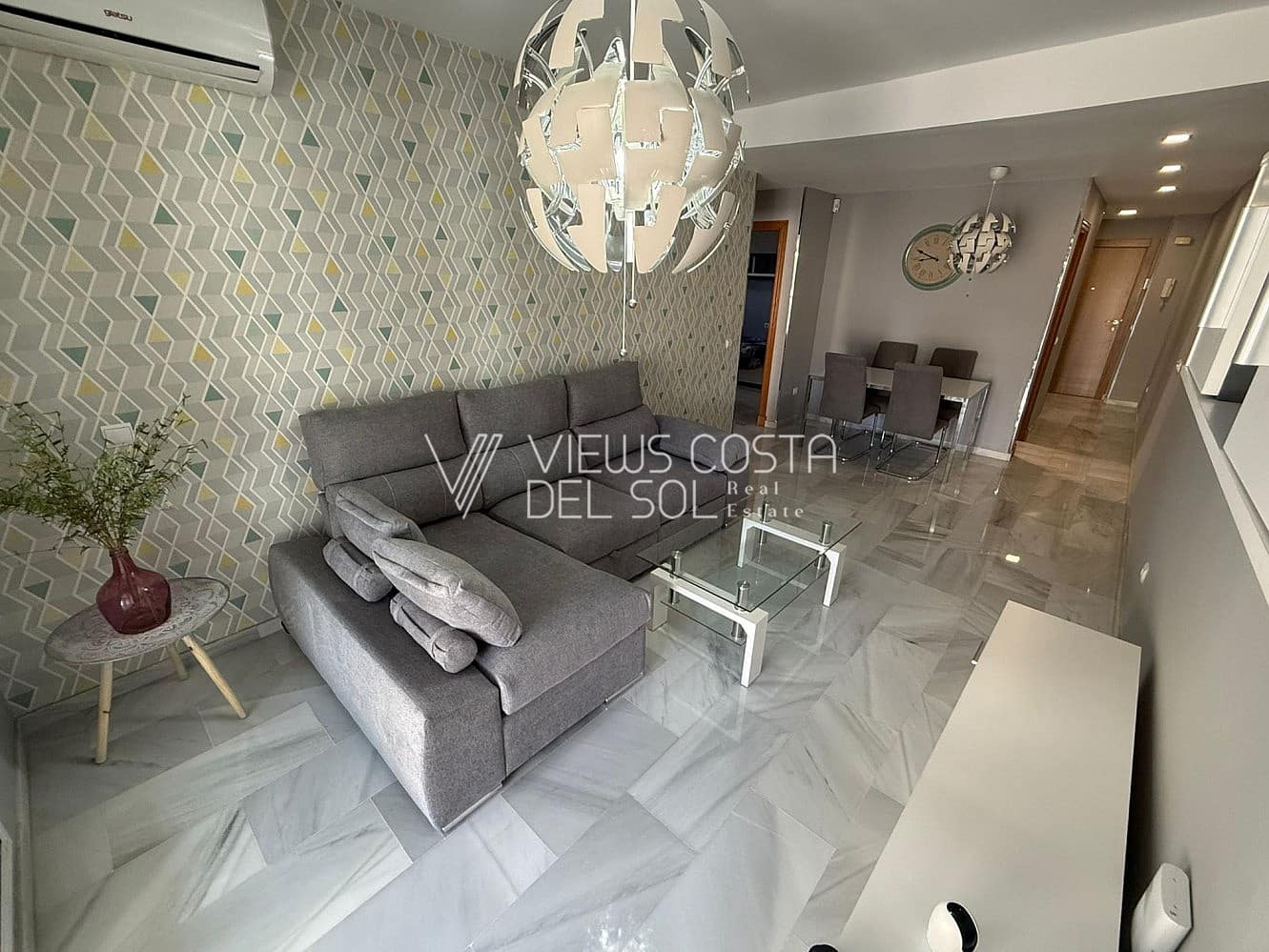 2 soverom Leilighet til salgs i Caleta de Velez med svømmebasseng - € 329 000 (Ref: 9809842)
