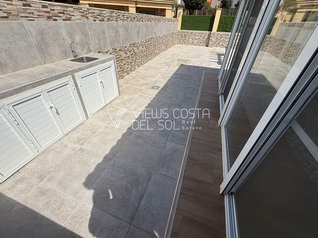 2 soverom Leilighet til salgs i Caleta de Vélez, Vélez-Málaga med svømmebasseng - € 329 000 (Ref: 9809842)