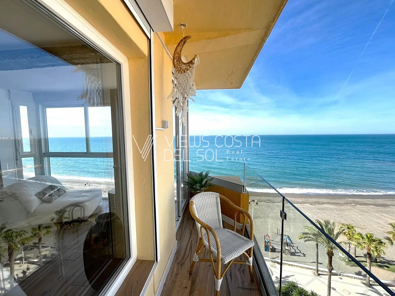 2 Zimmer Apartment zu verkaufen in Algarrobo Costa mit Pool - 480.000 € (Ref: 9816418)