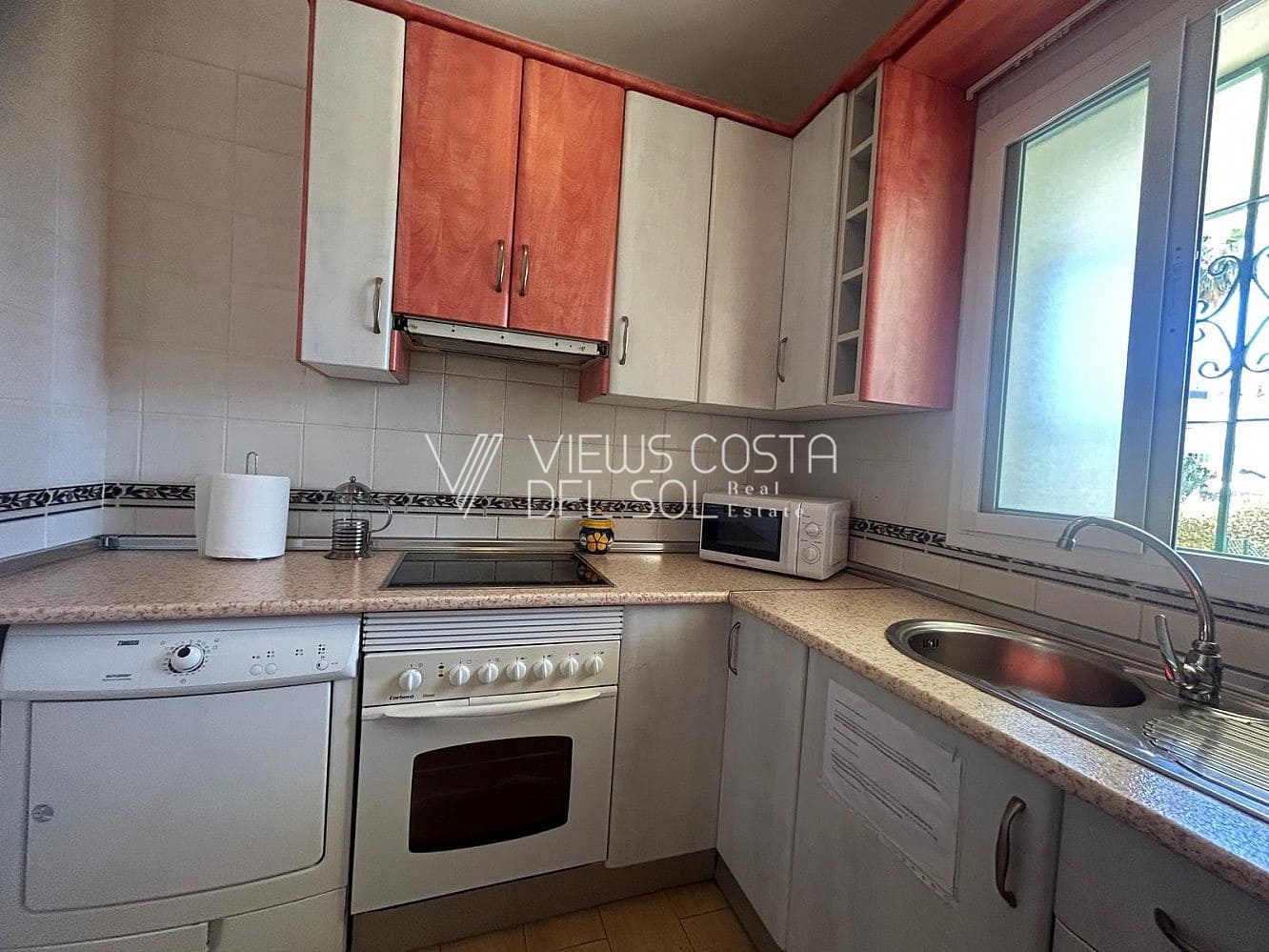 1 camera da letto Appartamento in vendita in Nerja con piscina garage - 230.000 € (Rif: 9996240)