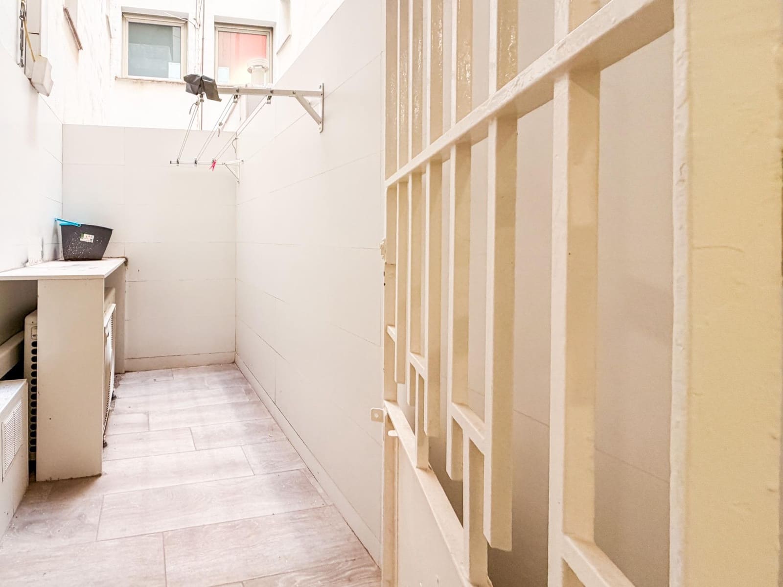 2 sovrum Lägenhet att hyra i Valencia stad med garage - 1 750 € (Ref: 9867326)