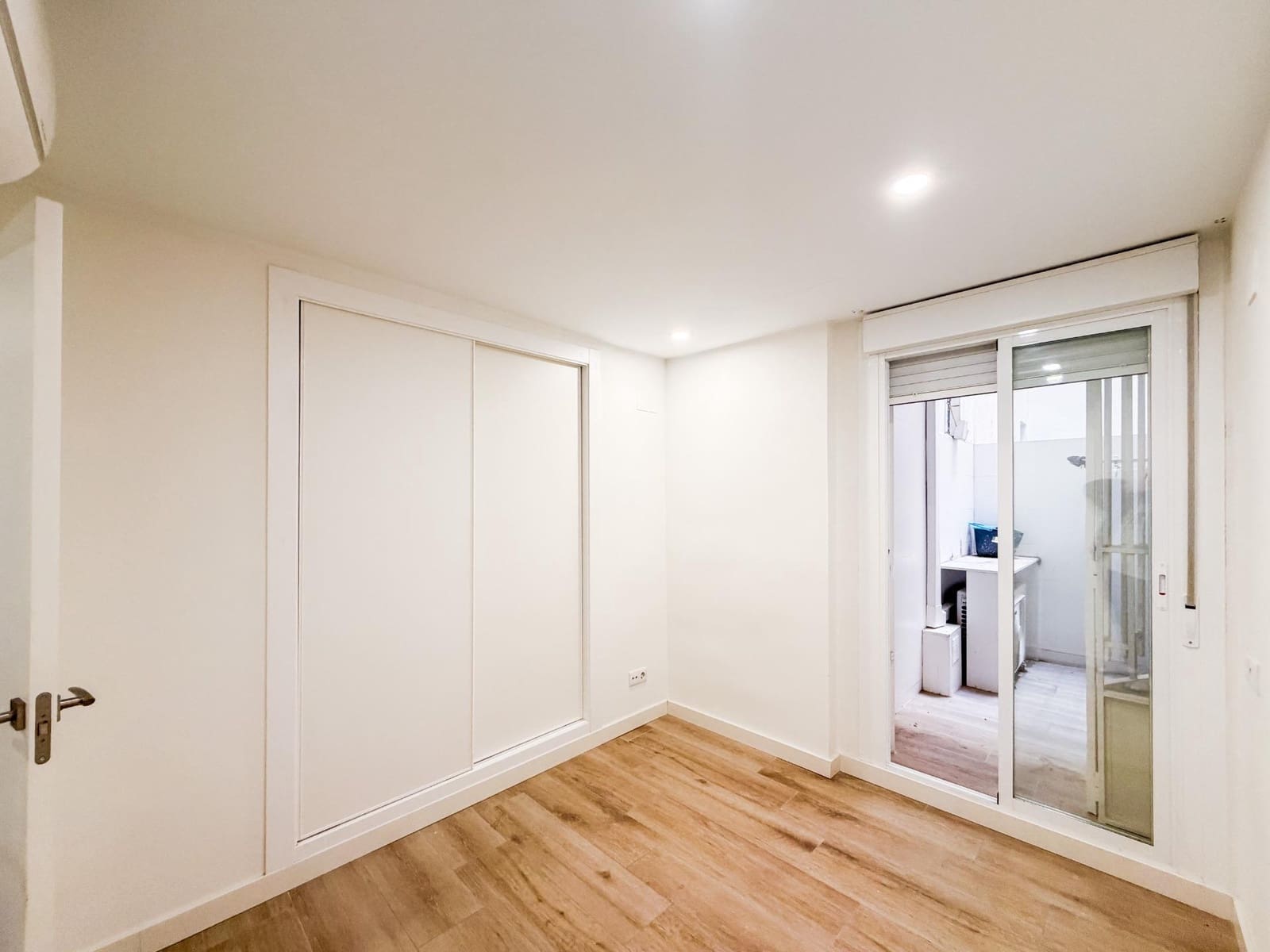 2 sovrum Lägenhet att hyra i Valencia stad med garage - 1 750 € (Ref: 9867326)