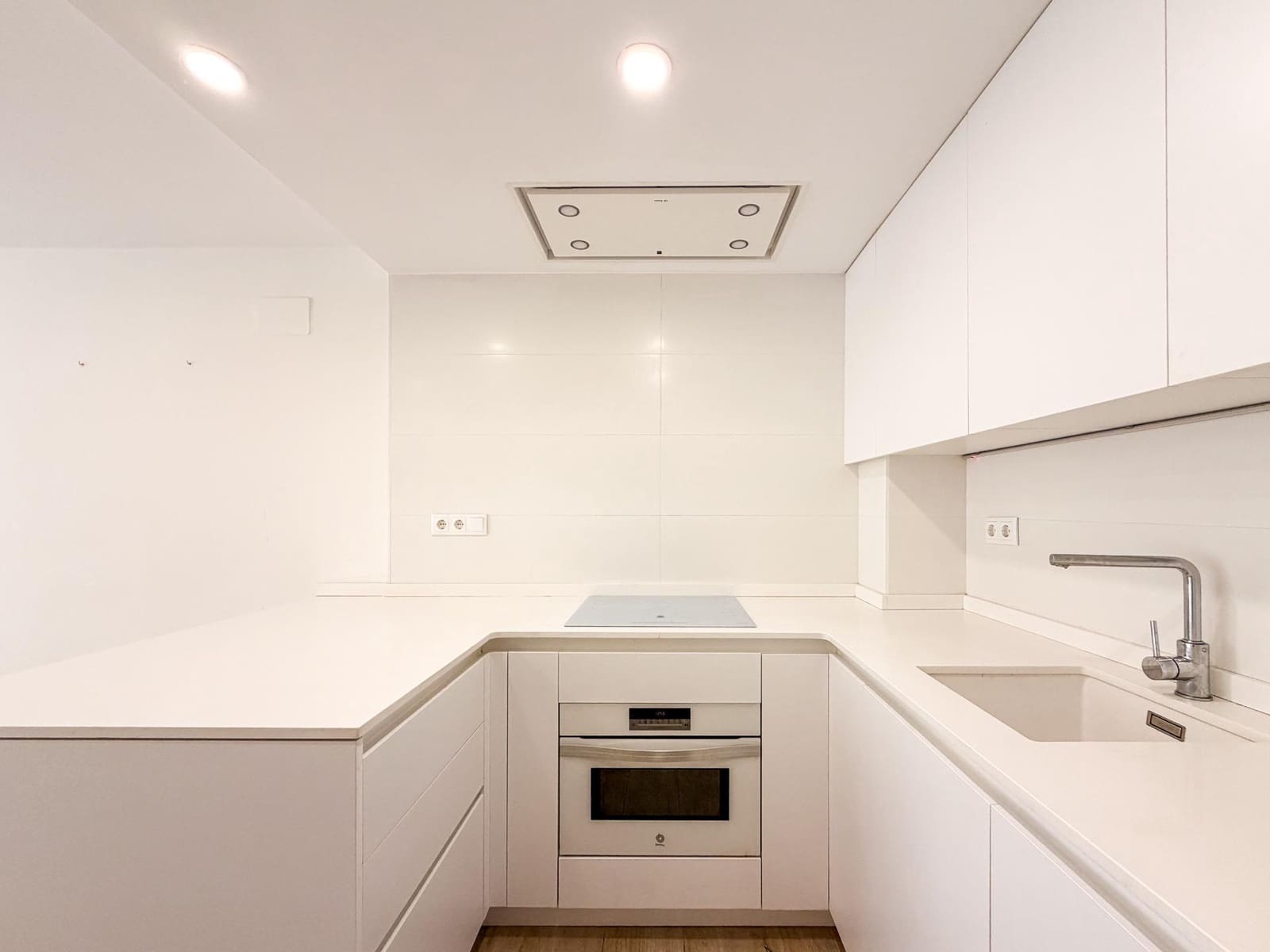 2 sovrum Lägenhet att hyra i Valencia stad med garage - 1 750 € (Ref: 9867326)