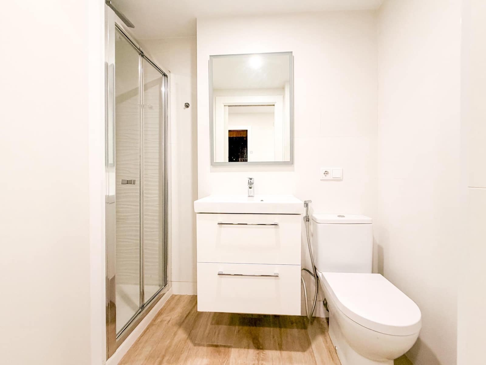 2 sovrum Lägenhet att hyra i Valencia stad med garage - 1 750 € (Ref: 9867326)