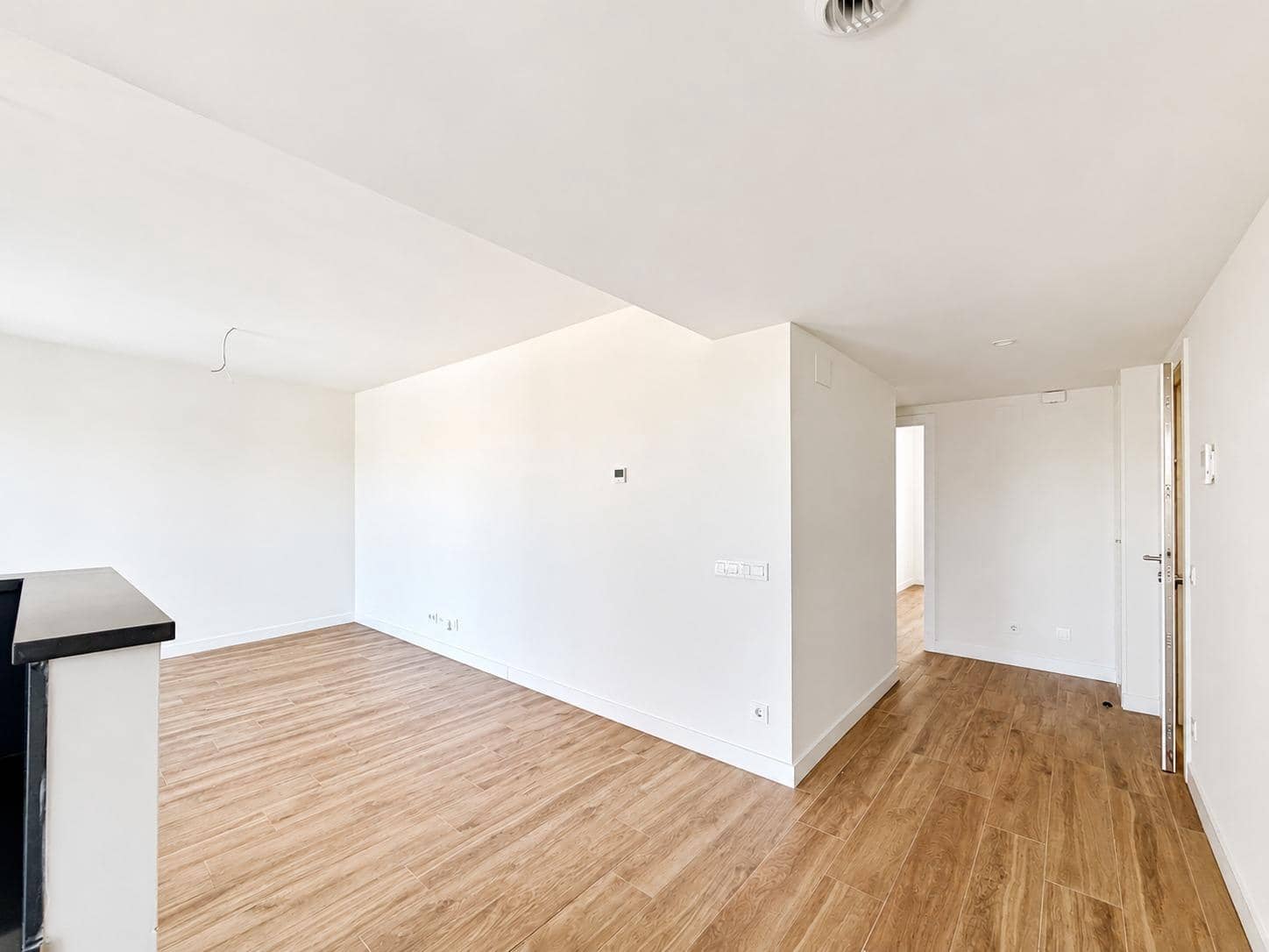 3 slaapkamer Flat te huur in Valencia stad met garage - € 1.500 (Ref: 9867332)