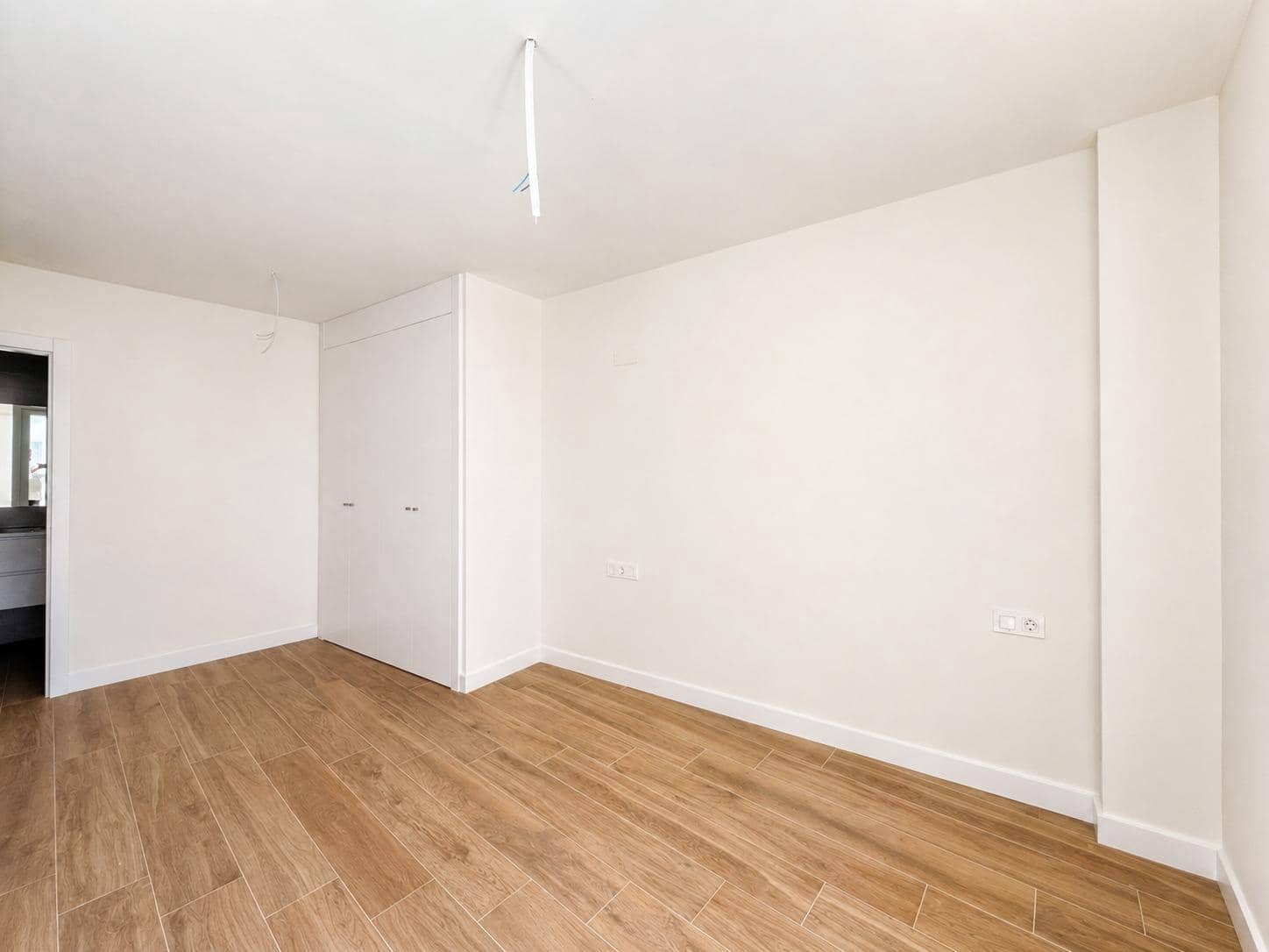 3 slaapkamer Flat te huur in Valencia stad met garage - € 1.500 (Ref: 9867332)