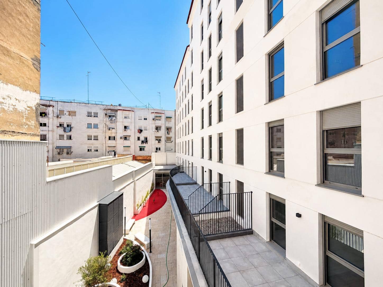 3 slaapkamer Flat te huur in Valencia stad met garage - € 1.500 (Ref: 9867332)