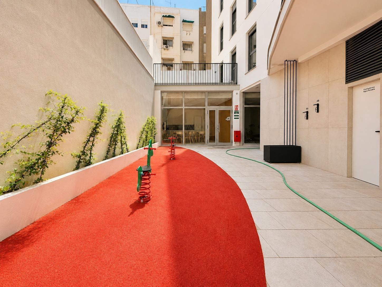 3 slaapkamer Flat te huur in Valencia stad met garage - € 1.500 (Ref: 9867332)