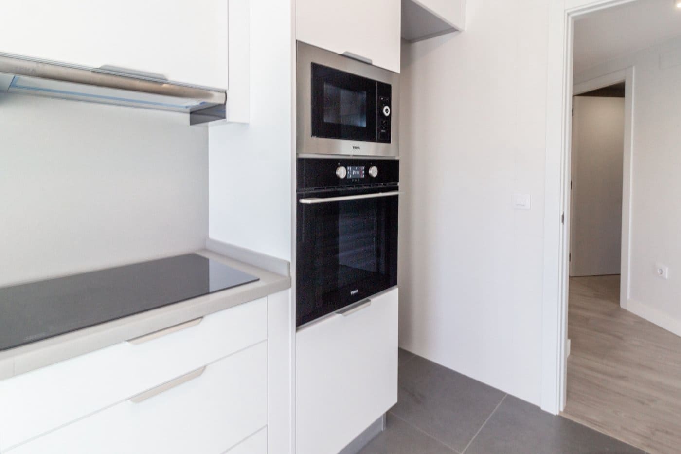 2 bedroom Flat for rent in Valencia city with garage - € 1,550 (Ref: 9867334)