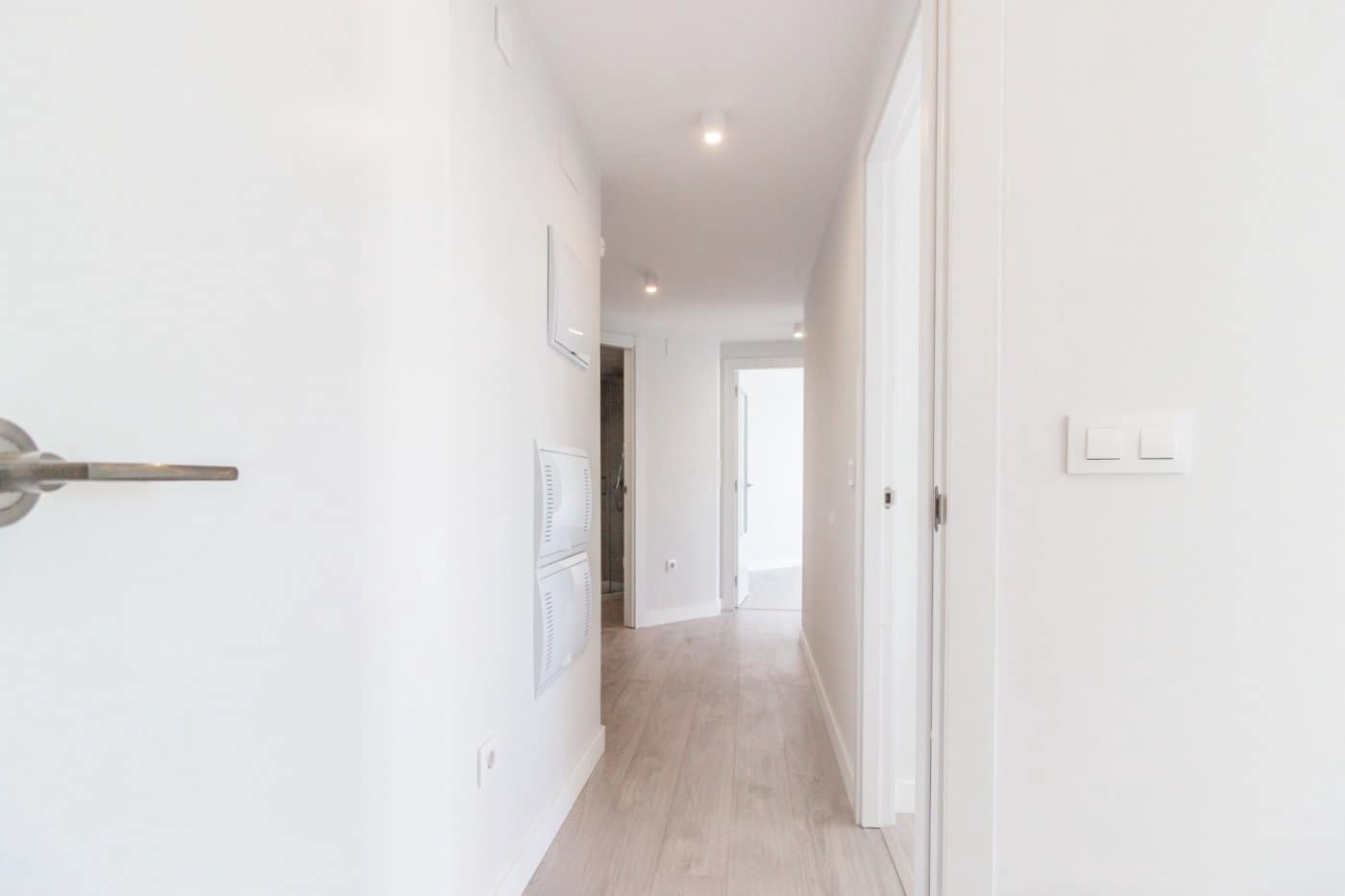 2 bedroom Flat for rent in Valencia city with garage - € 1,550 (Ref: 9867334)