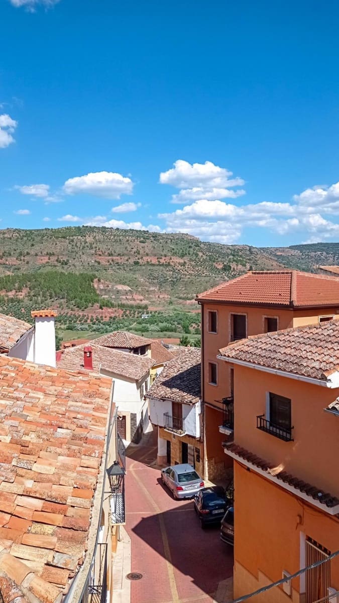 5 bedroom Townhouse for sale in Alcaraz - € 21,000 (Ref: 9867336)