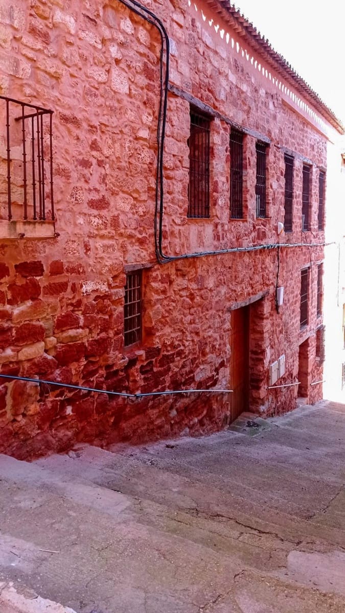 5 bedroom Townhouse for sale in Alcaraz - € 21,000 (Ref: 9867336)
