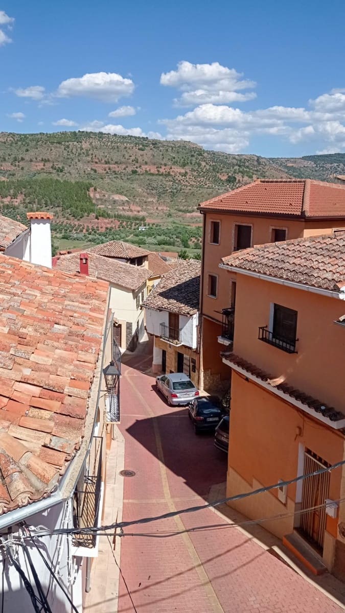 5 bedroom Townhouse for sale in Alcaraz - € 21,000 (Ref: 9867336)