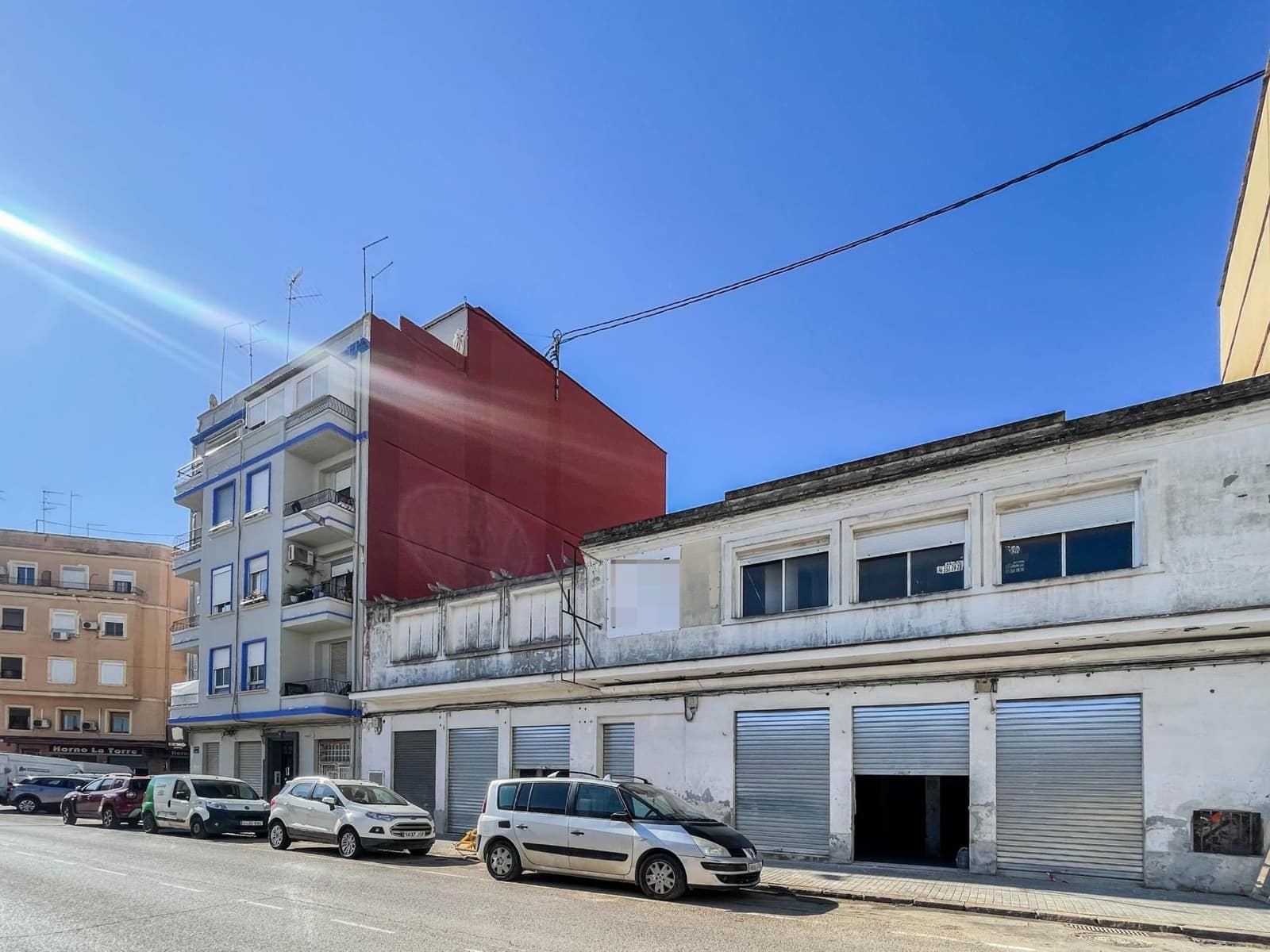 Kommersiell til salgs i La Torre - € 1 050 000 (Ref: 9867339)