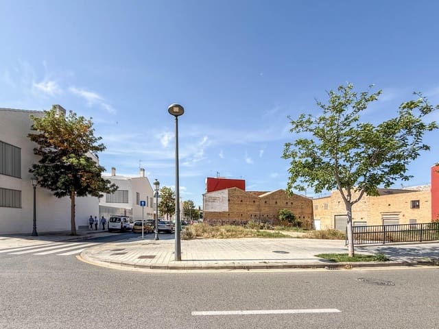 Terrain à Bâtir à vendre à La Punta, Valence ville - 295 000 € (Ref: 9867341)