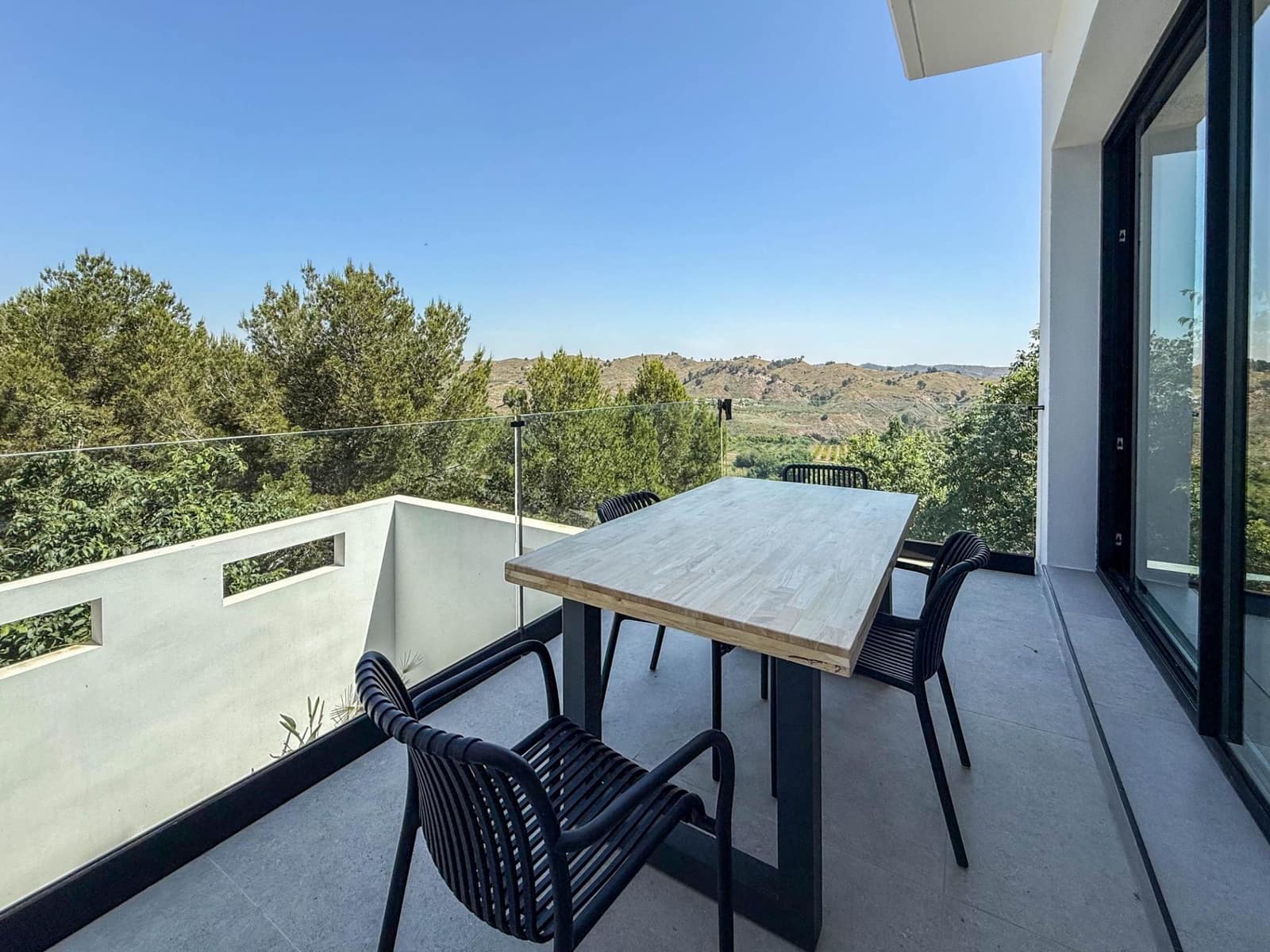 3 chambre Hôtel à vendre à Chella - 720 000 € (Ref: 9867342)