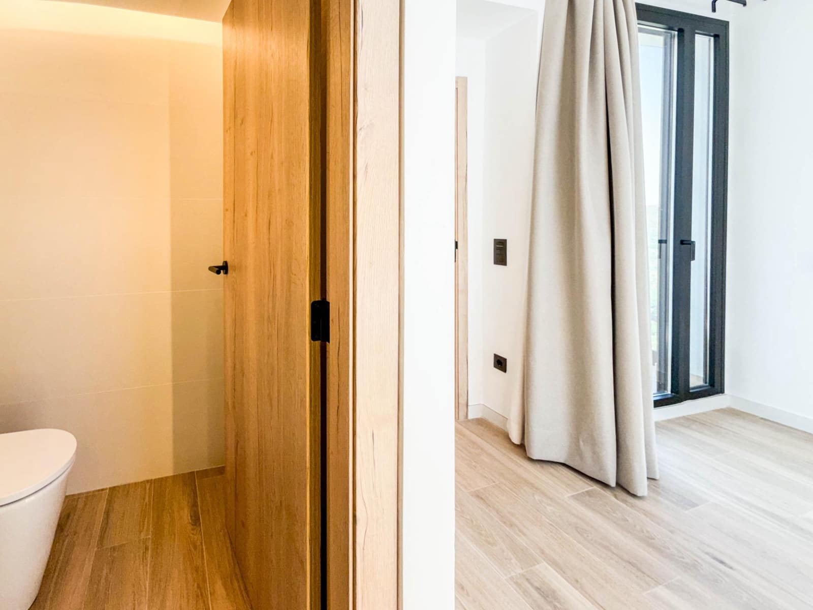3 chambre Hôtel à vendre à Chella - 720 000 € (Ref: 9867342)
