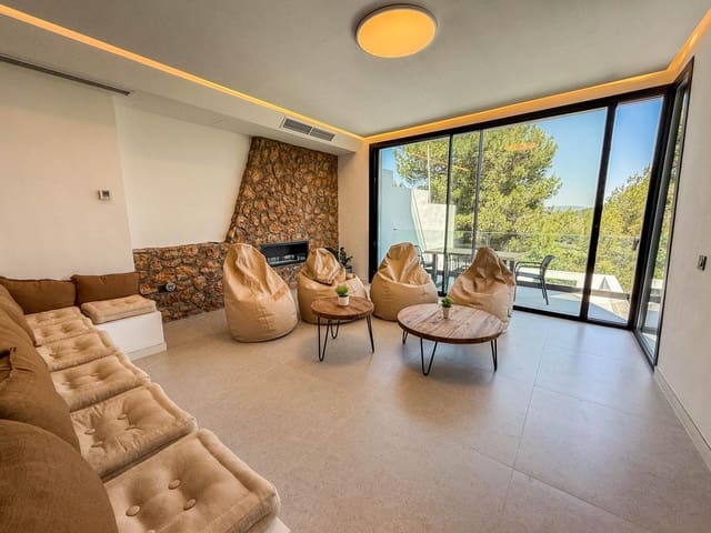 3 chambre Hôtel à vendre à Chella - 720 000 € (Ref: 9867342)