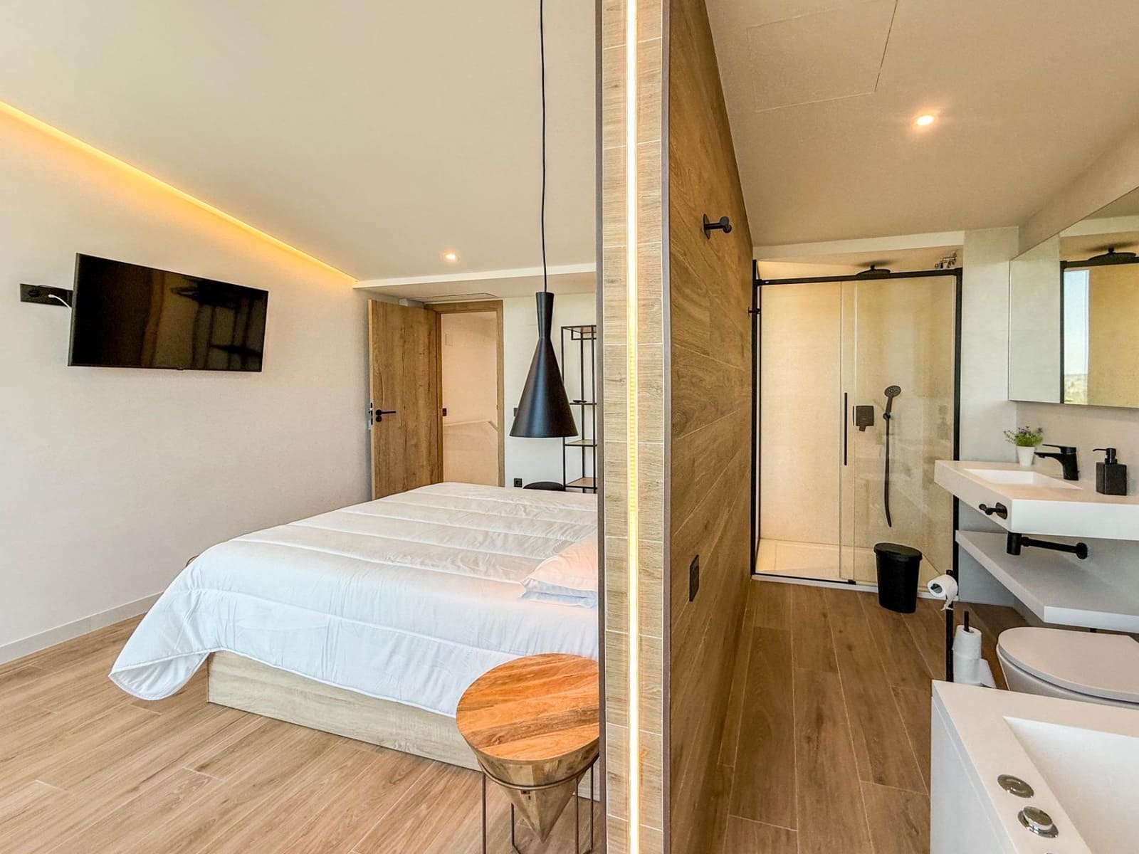 3 chambre Hôtel à vendre à Chella - 720 000 € (Ref: 9867342)