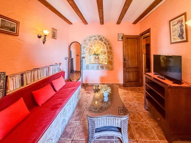 6 chambre Hôtel à vendre à Chella - 1 250 000 € (Ref: 9867343)