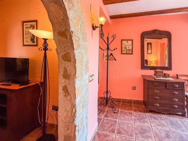 6 chambre Hôtel à vendre à Chella - 1 250 000 € (Ref: 9867343)