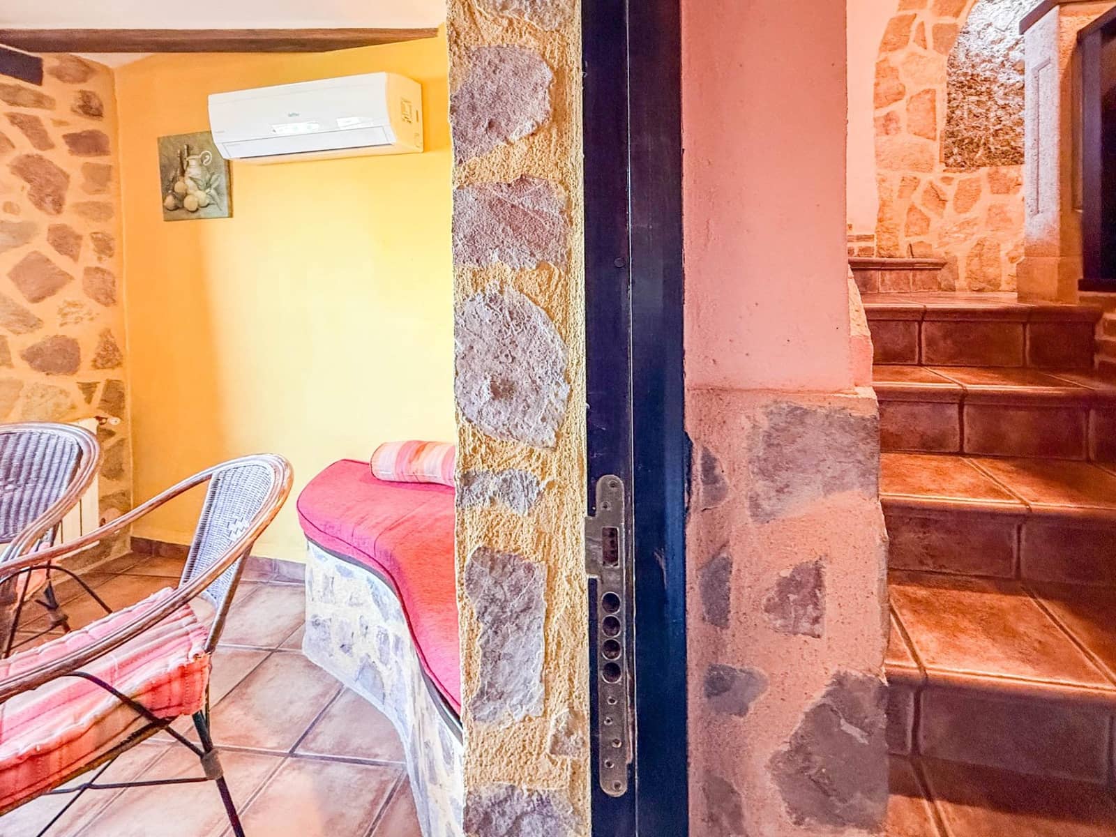 6 chambre Hôtel à vendre à Chella - 1 250 000 € (Ref: 9867343)