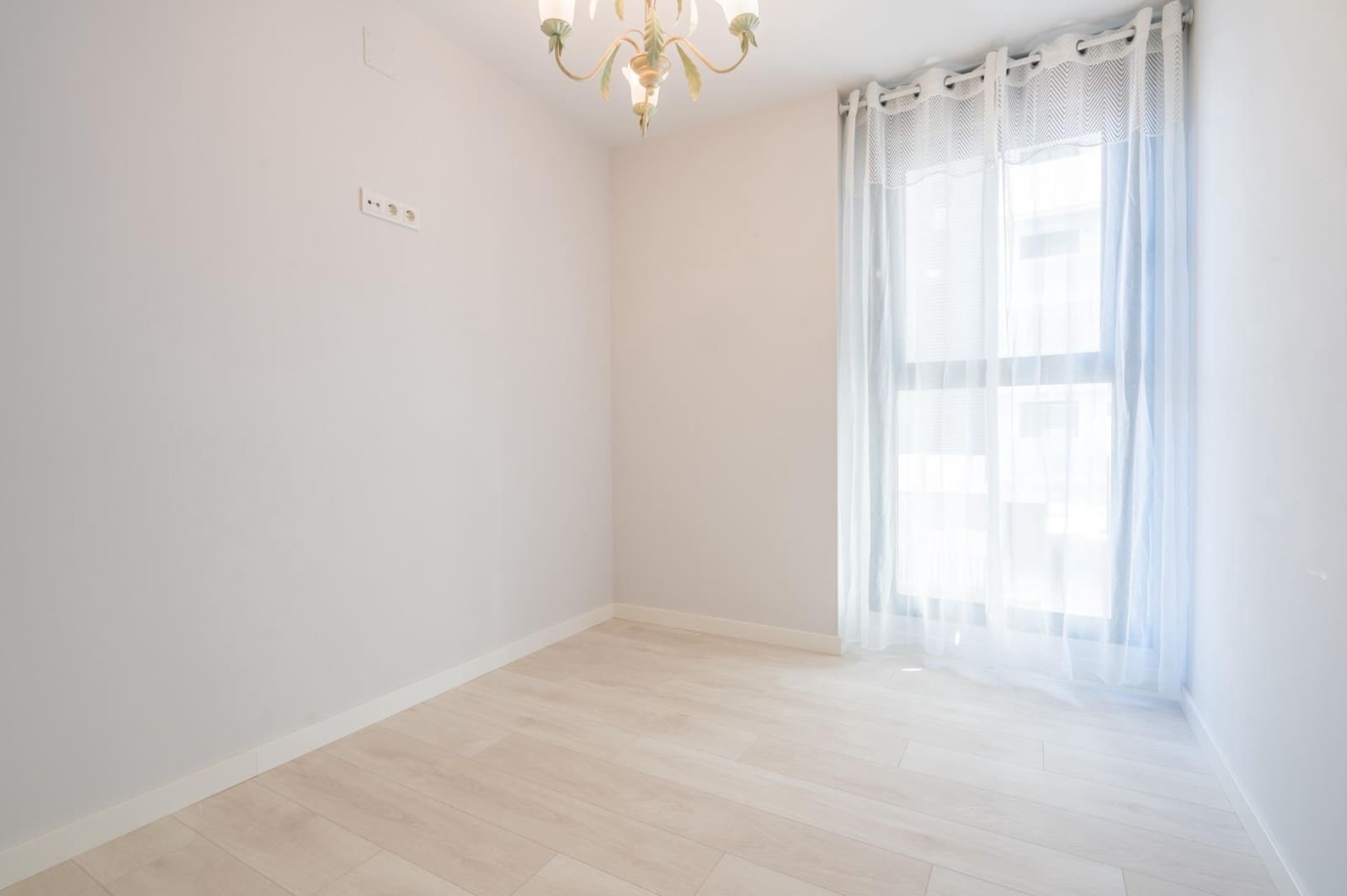 3 soveværelse Lejlighed til salg i Valencia by med swimmingpool garage - € 620.000 (Ref: 9867347)