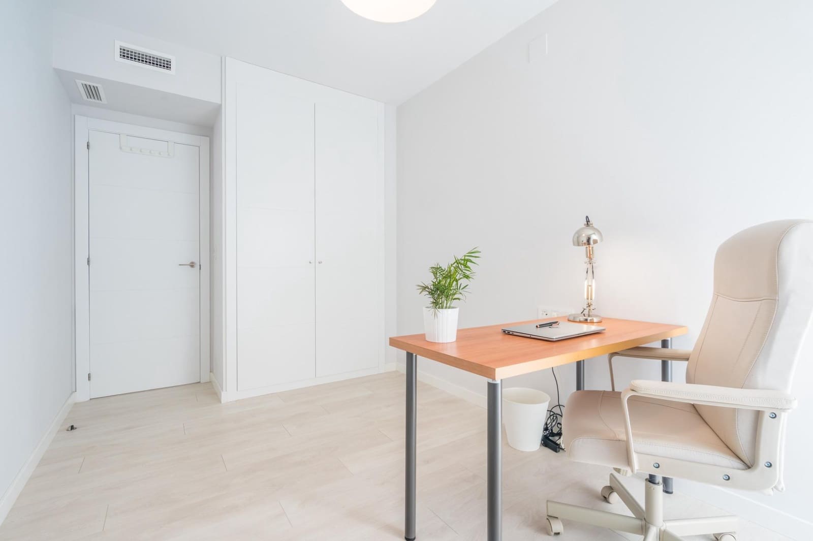 3 soveværelse Lejlighed til salg i Valencia by med swimmingpool garage - € 620.000 (Ref: 9867347)