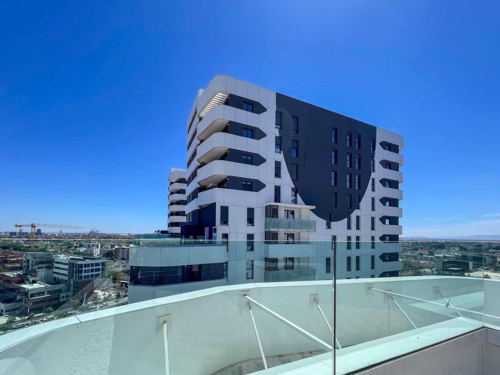 3 soveværelse Lejlighed til salg i Valencia by med swimmingpool garage - € 620.000 (Ref: 9867347)