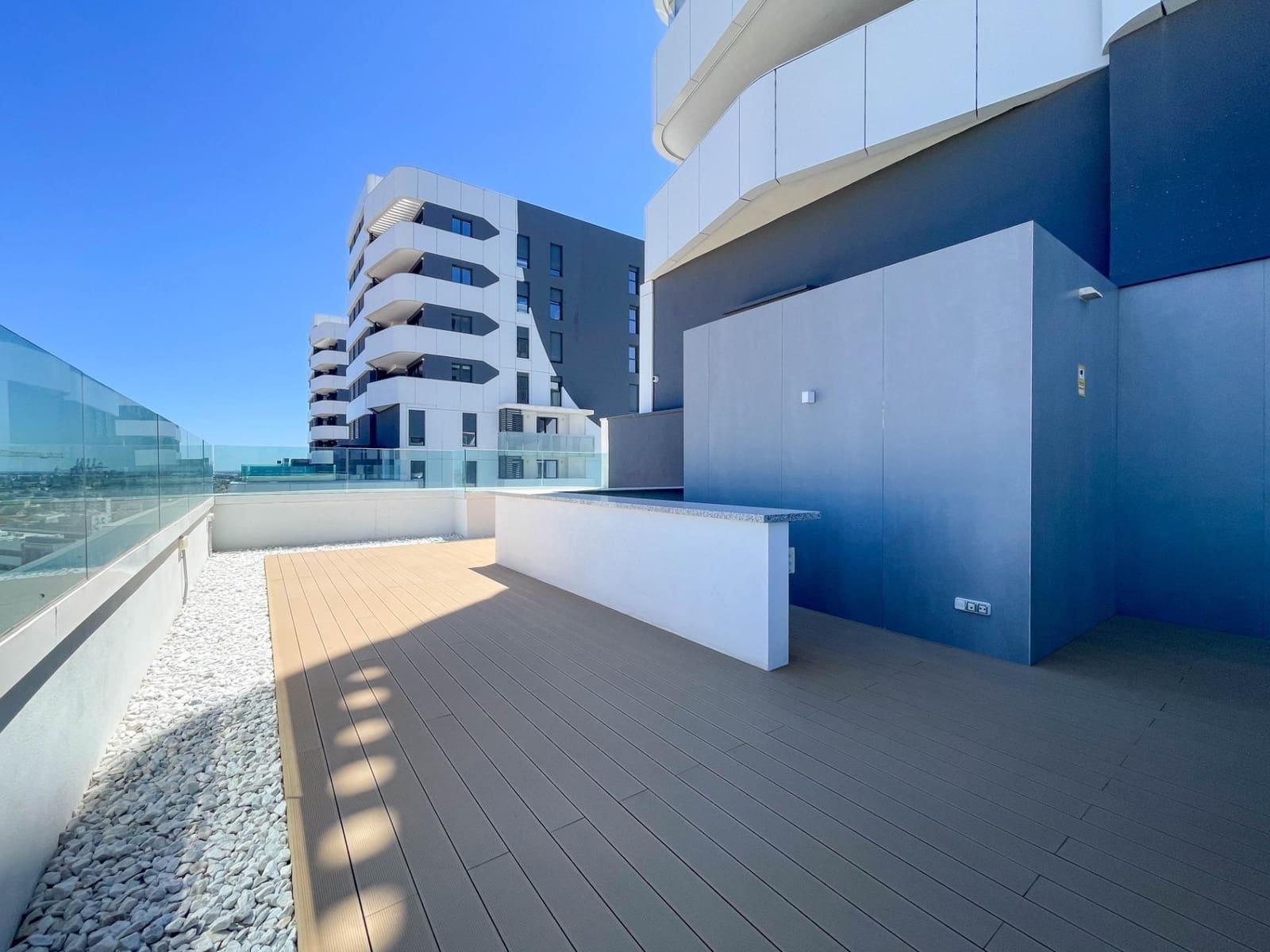 3 soveværelse Lejlighed til salg i Valencia by med swimmingpool garage - € 620.000 (Ref: 9867347)