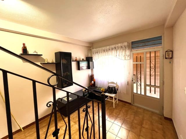 6 soverom Hus til salgs i Quesa - € 99 900 (Ref: 9867348)
