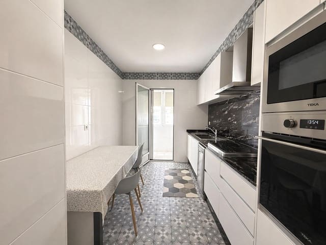 4 soverom Leilighet til salgs i Russafa, Valencia by - € 399 500 (Ref: 9867353)