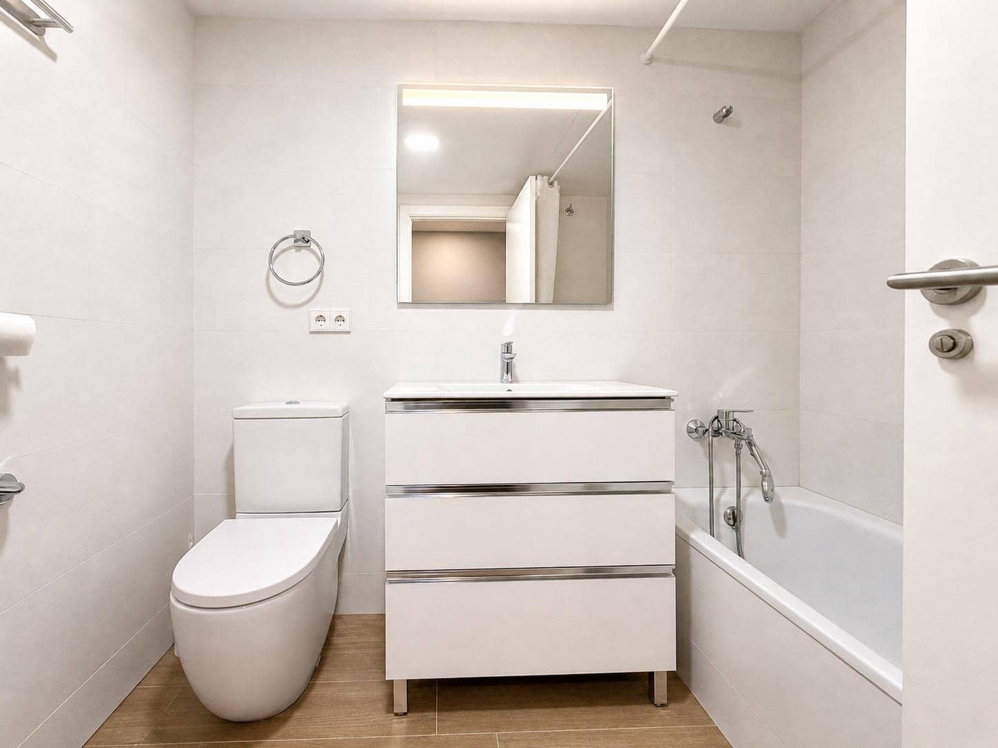 3 soveværelse Lejlighed til salg i Valencia by med swimmingpool garage - € 609.000 (Ref: 9867355)