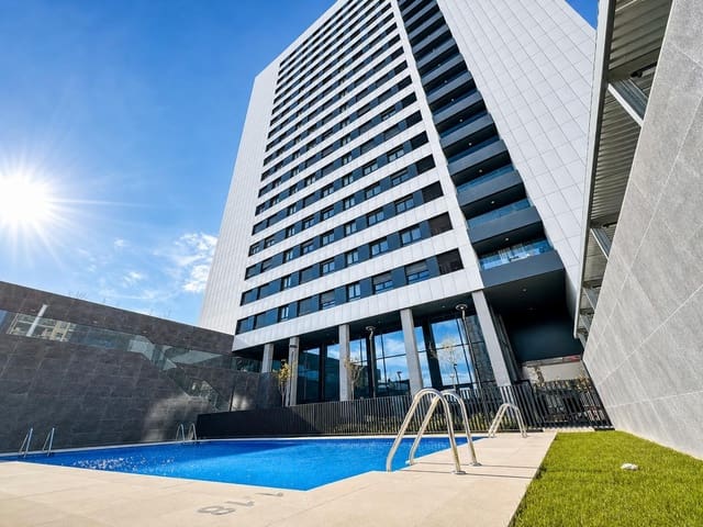3 soveværelse Lejlighed til salg i Malilla, Valencia by med swimmingpool garage - € 609.000 (Ref: 9867355)