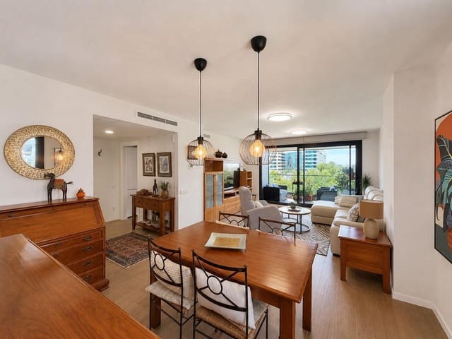 3 soveværelse Lejlighed til salg i Malilla, Valencia by med swimmingpool garage - € 609.000 (Ref: 9867355)