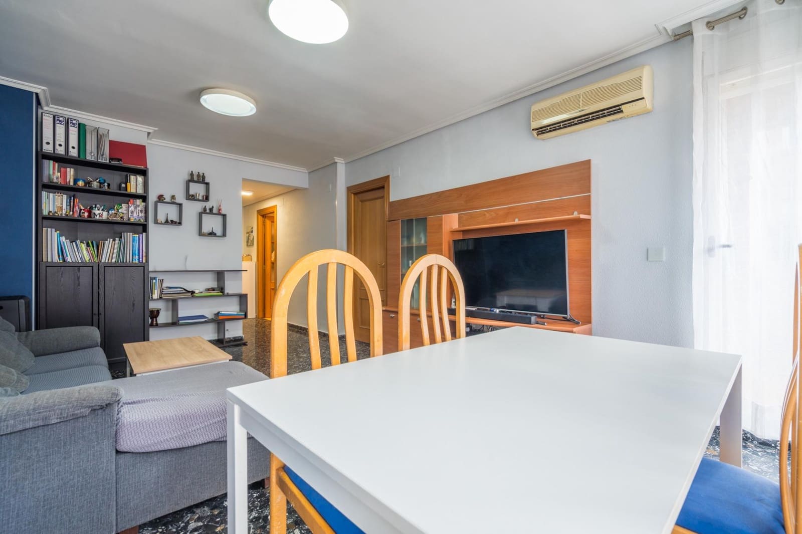 2 soveværelse Lejlighed til salg i Valencia by - € 295.000 (Ref: 9867356)