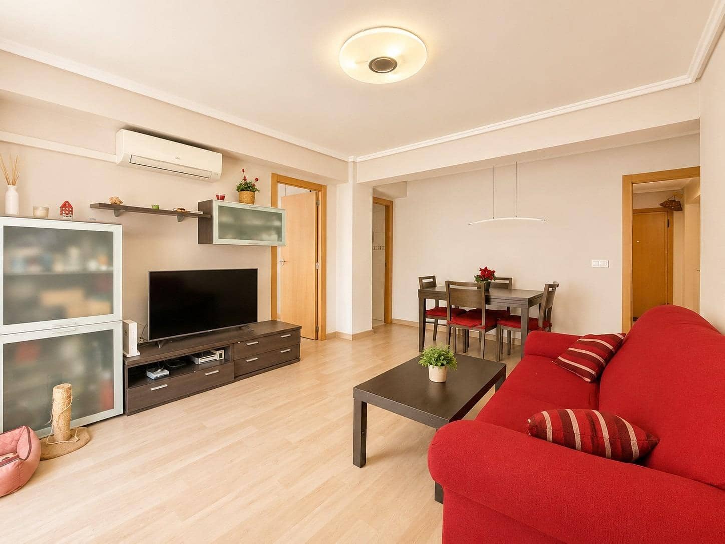 4 soveværelse Lejlighed til salg i Valencia by - € 330.000 (Ref: 9867357)