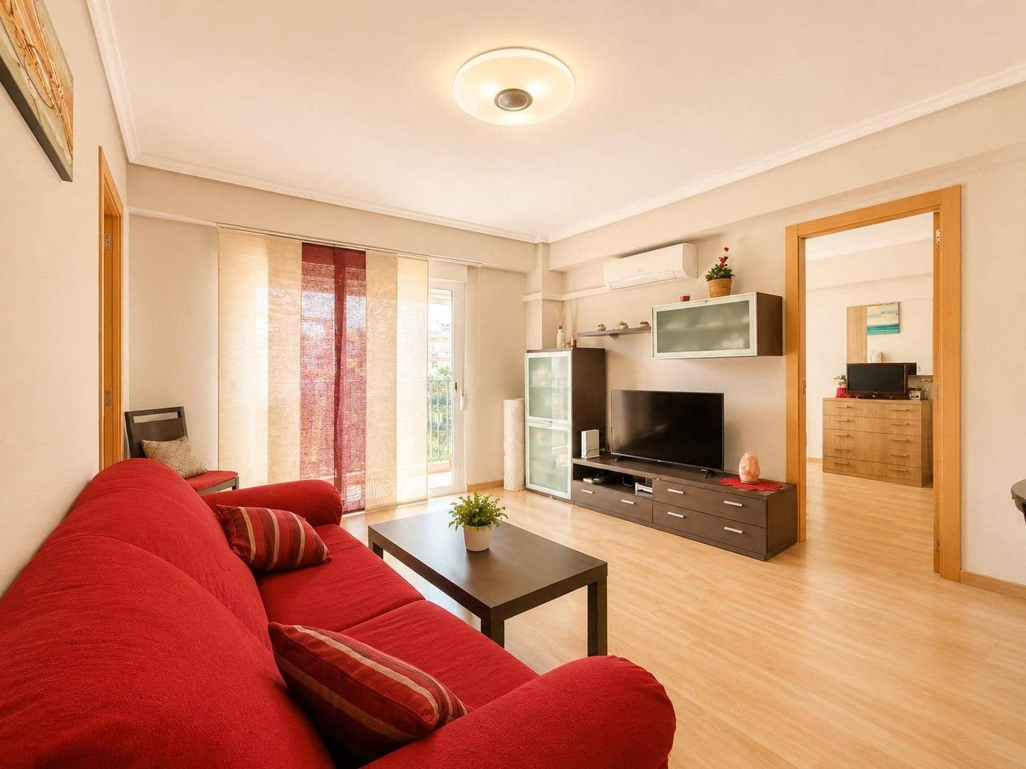 4 soveværelse Lejlighed til salg i Valencia by - € 330.000 (Ref: 9867357)